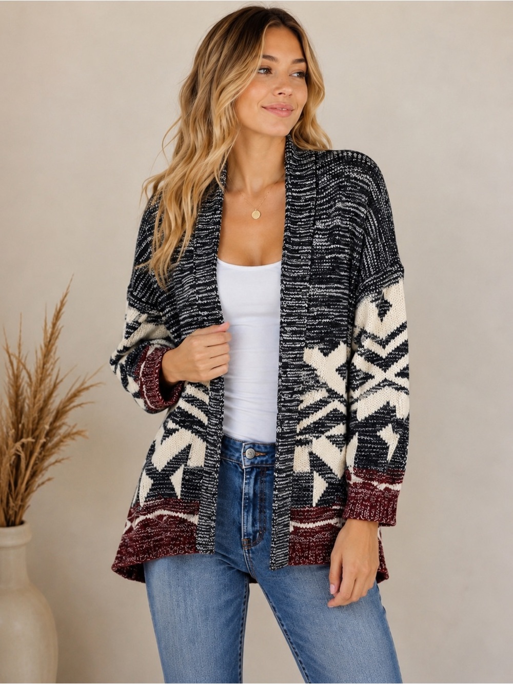 I Joah Open Front Women’s Cardigan. Aztec-inspired design. Size M/L